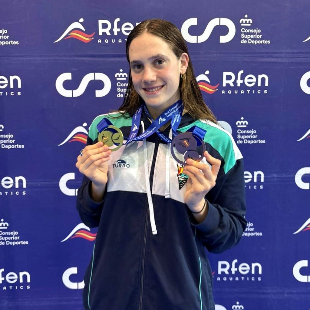 Clara Martínez de Salinas, tercera en 400m lliure