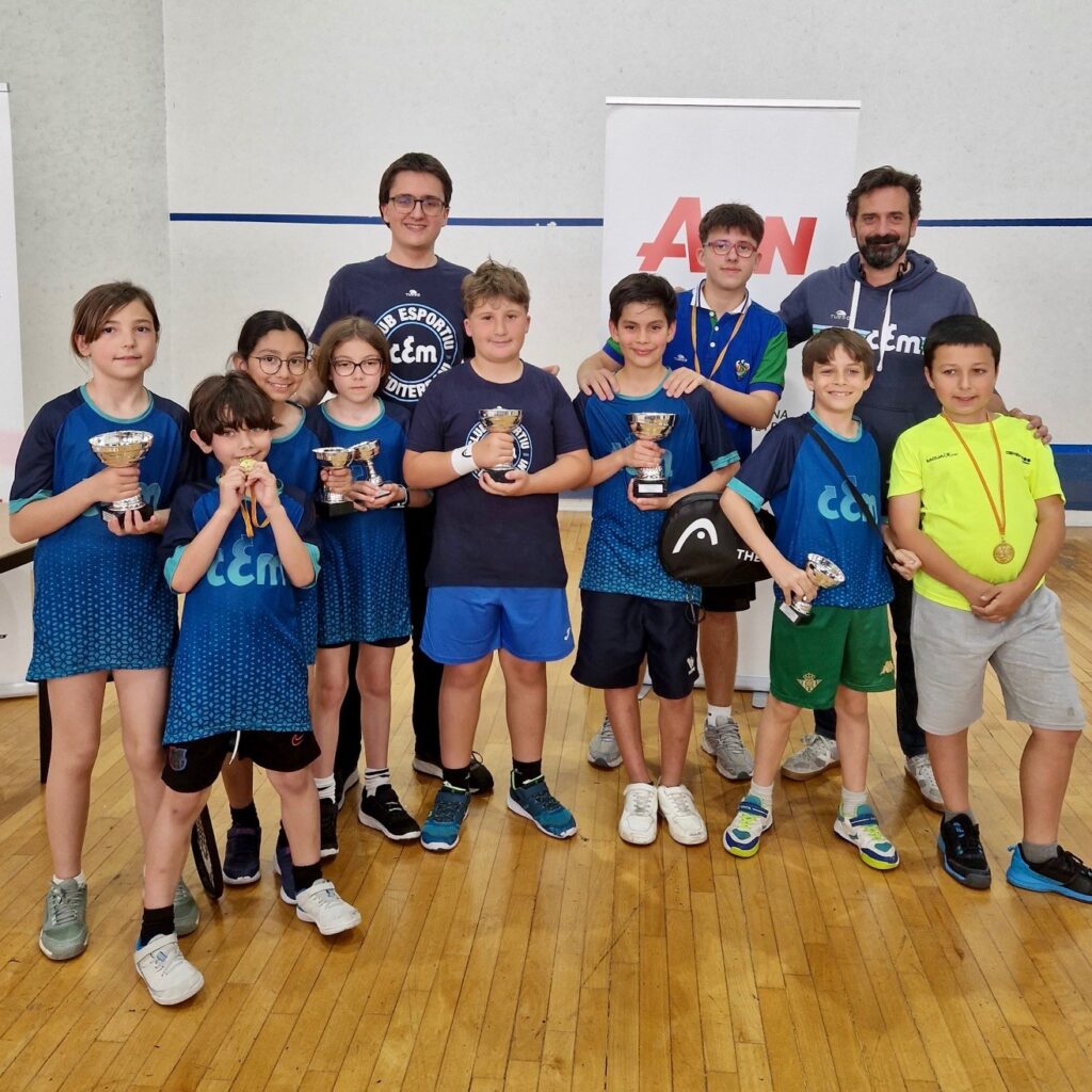 Gran jornada d'Esquaix al Campionat de Catalunya Sots 11 i Sots 15