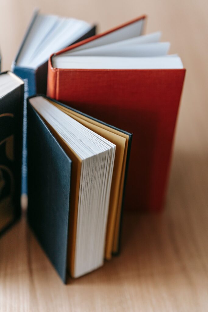 Engeguem el Club de lectura de l’Àrea Social