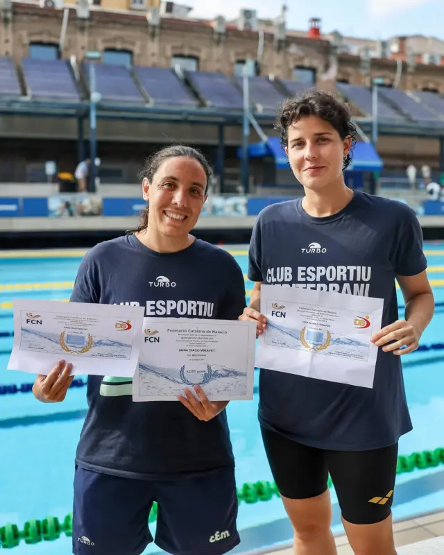 Els premis del 𝐂𝐢𝐫𝐜𝐮𝐢𝐭 𝐂𝐚𝐭𝐚𝐥𝐚̀ 𝐓𝐫𝐨𝐟𝐞𝐮𝐬 𝐍𝐚𝐭𝐚𝐜𝐢𝐨́ 𝐌𝐚̀𝐬𝐭𝐞𝐫𝐬 𝟐𝟎𝟐𝟒/𝟐𝟓 - 𝐗𝐈 𝐓𝐫𝐨𝐟𝐞𝐮 𝐅𝐞𝐝𝐞𝐫𝐚𝐜𝐢𝐨́ s’han lliurat durant la celebració del Campionat de Catalunya Natació Open Màsters a la nostra instal.lació Josep Vallès 🏊‍♀️

El 𝐂𝐥𝐮𝐛 𝐄𝐬𝐩𝐨𝐫𝐭𝐢𝐮 𝐌𝐞𝐝𝐢𝐭𝐞𝐫𝐫𝐚𝐧𝐢 ha aconseguit una gran 𝟑𝐚 𝐩𝐨𝐬𝐢𝐜𝐢𝐨́ 𝐩𝐞𝐫 𝐞𝐪𝐮𝐢𝐩𝐬. 140784 punts aconseguits en 16 competicions🥉

𝐀𝐧𝐧𝐚 𝐃𝐢𝐚𝐠𝐨 ha estat la 𝐠𝐮𝐚𝐧𝐲𝐚𝐝𝐨𝐫𝐚 𝐚𝐛𝐬𝐨𝐥𝐮𝐭𝐚 del Circuit Català i també ha obtingut la 1a posició en la 𝐜𝐚𝐭𝐞𝐠𝐨𝐫𝐢𝐚 +𝟑𝟓 🥇🥇

𝐂𝐢𝐧𝐭𝐚 𝐀𝐥𝐭𝐚𝐝𝐢𝐥𝐥 s’ha proclamat 𝐠𝐮𝐚𝐧𝐲𝐚𝐝𝐨𝐫𝐚 en la 𝐜𝐚𝐭𝐞𝐠𝐨𝐫𝐢𝐚 +𝟑𝟎, un resultat que aconsegueix per primera vegada 🥇

Enhorabona a tot l’equip Màsters per la feina i els grans resultats! 💙💚

#cemediterrani #màsters #natació