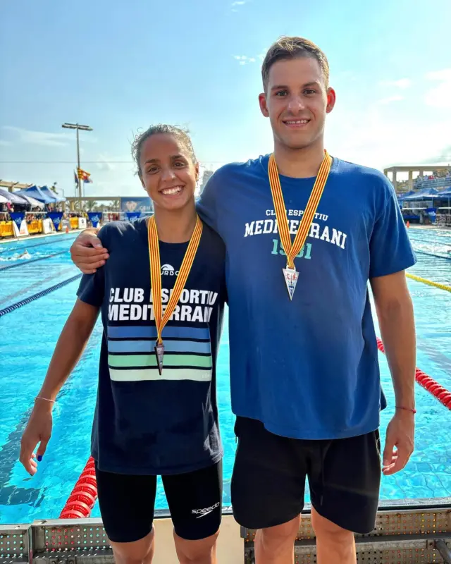 𝐓𝐑𝐎𝐅𝐄𝐔 𝐂𝐈𝐔𝐓𝐀𝐓 𝐃𝐄 𝐌𝐀𝐓𝐀𝐑𝐎́ 🏊‍♀️

Des de dijous, s’ha disputat el 33è Trofeu Ciutat de Mataró de Natació-Memorial Josep Masriera, última competició del 𝐂𝐢𝐫𝐜𝐮𝐢𝐭 𝐂𝐚𝐭𝐚𝐥𝐚̀ 𝐝𝐞 𝐓𝐫𝐨𝐟𝐞𝐮𝐬 𝐝𝐞 𝐍𝐚𝐭𝐚𝐜𝐢𝐨́ 𝟐𝟎𝟐𝟒-𝟐𝟎𝟐𝟓 🏊‍♂️
 
𝐅𝐢𝐧𝐚𝐥𝐬 𝐀
Laura Amor
🥈 50m papallona 27.94
🥉 100m braça 1:14.89
🥉 100m lliure 58.09
5️⃣ 50m esquena 30.52
 
Alex Ramos
🥈 100m lliure 48.85
🥉 100m papallona 54.11
🥉 50m esquena 26.37
 
Mae Comas
🥈 200m estils 2:23.83
4️⃣ 50m braça 33.78
8️⃣ 200m lliure 2:07.02
8️⃣ 50m lliure 27.36
 
Adrian del Rey
🥈 50m lliure 23.10
9️⃣ 100m esquena 1:00.81
 
Carlos Ortiz
4️⃣ 100m esquena 59.67
7️⃣ 800m lliure 8:31.17
 
Hugo Rijo
7️⃣ 50m lliure 23.62
 
Esther Morillo
7️⃣ 100m lliure 58.49
9️⃣ 100m esquena 1:08.12
 
Victor Pottier
8️⃣ 200m braça 2:25.50
 
Patrick Pelegrina 
8️⃣ 200m estils 2:10.36
 
Unai Arruabarrena
9️⃣ 200m estils 2:11.09
 
Ferran Morillo
9️⃣ 400m lliure 4:04.69
 
Carla Tarrats
9️⃣ 200m esquena 2:28.12
 
Julia Chiva
🔟 100m lliure 1:00.33
 
Noa Pérez
🔟 50m lliure 27.76
 
Berta Martín
🔟 400m estils 5:23.83
 
L’equip ha quedat 5è en la classificació de Clubs, amb 1452,50 punts 5️⃣
 
#cemediterrani #natació